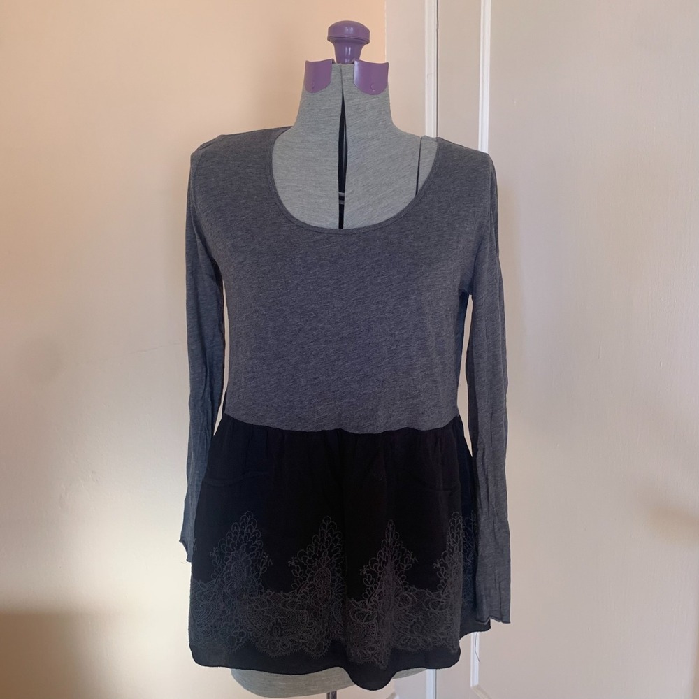 4LoveAndLiberty T Gray Black Lace Trim Long Sleeve Scoop Neck Tunic Top Small